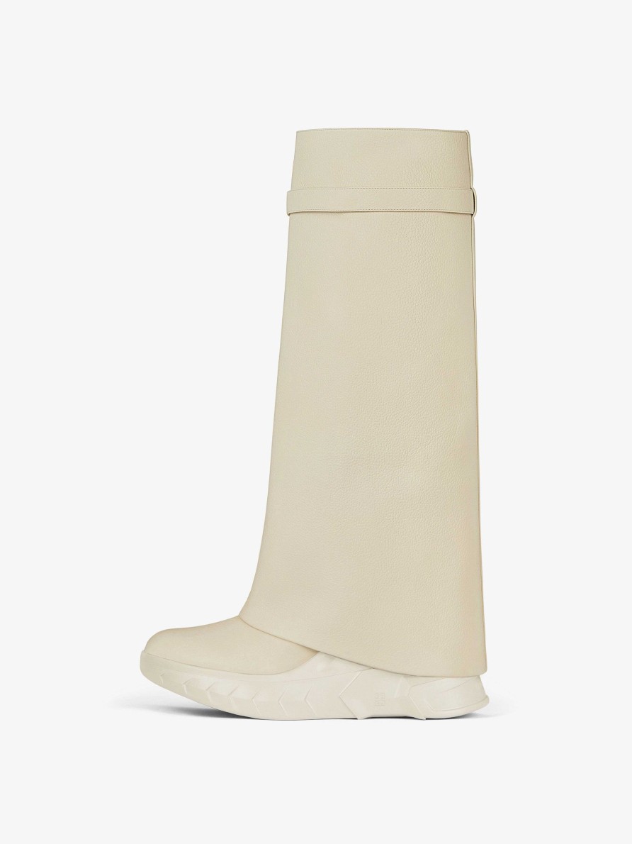 Women Givenchy Boots & Booties | Shark Lock Biker Boots In Grained Leather Beige