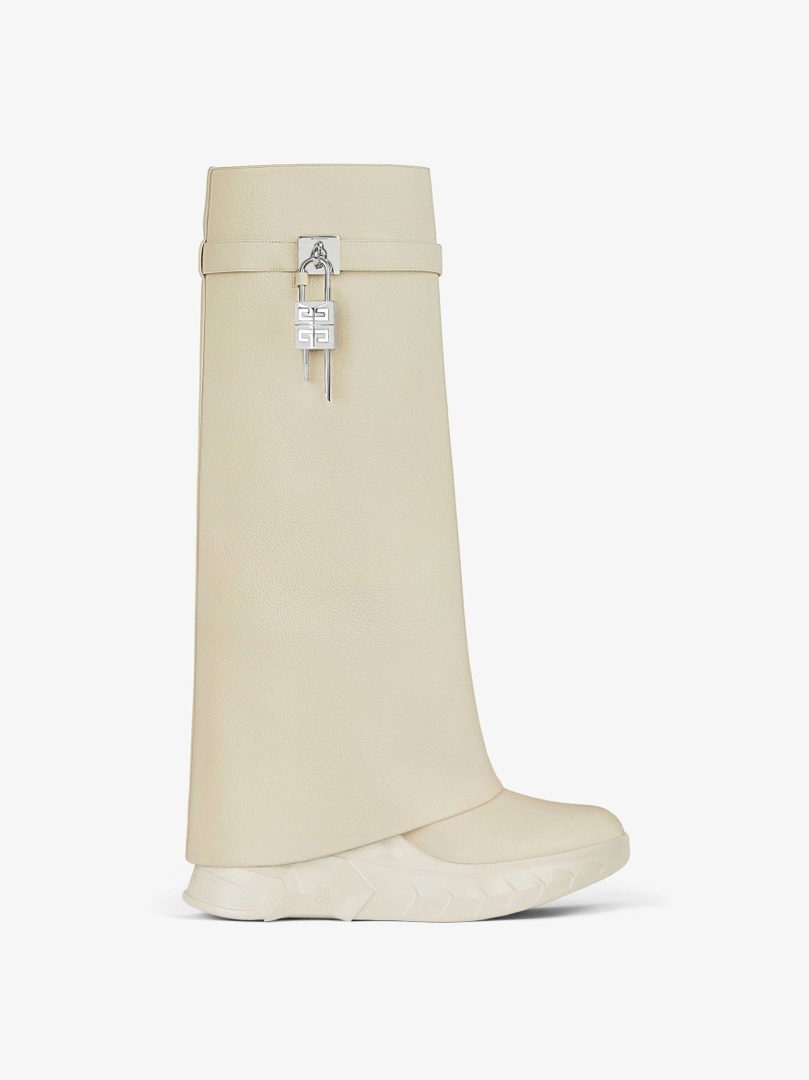 Women Givenchy Boots & Booties | Shark Lock Biker Boots In Grained Leather Beige