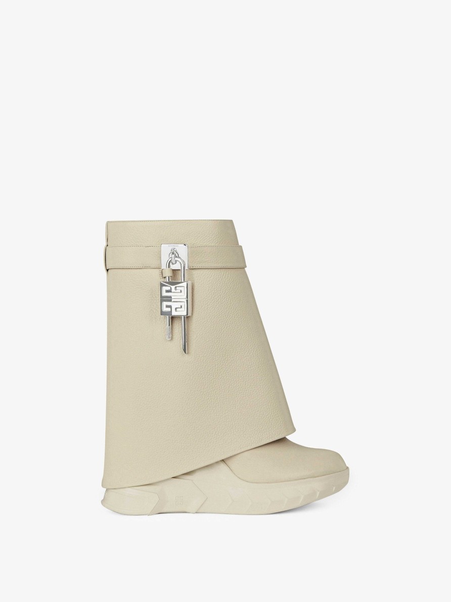 Women Givenchy Boots & Booties | Shark Lock Biker Ankle Boots In Grained Leather Beige